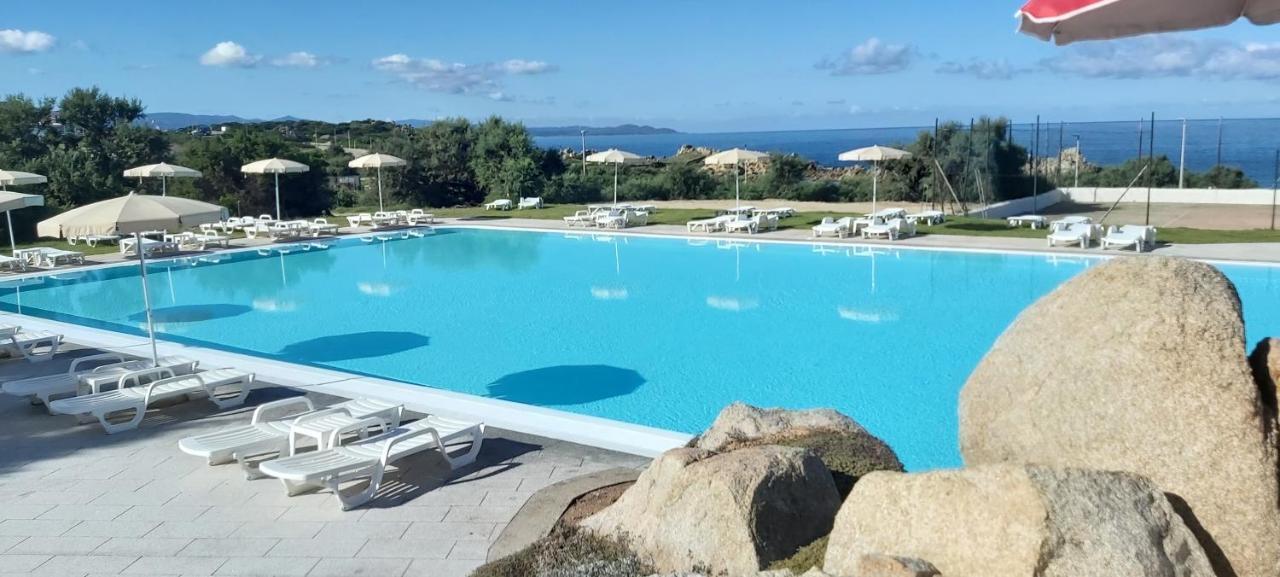 Residence Baia Santa Reparata Santa Teresa Gallura Exterior foto