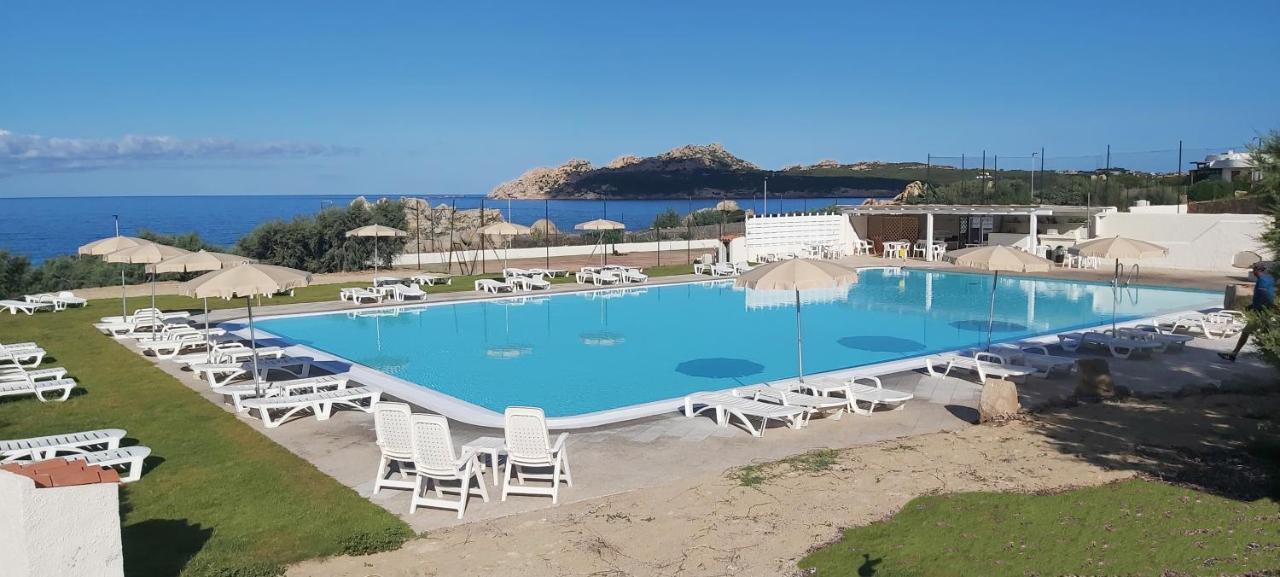 Residence Baia Santa Reparata Santa Teresa Gallura Exterior foto