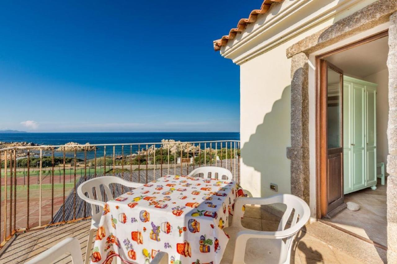 Residence Baia Santa Reparata Santa Teresa Gallura Exterior foto
